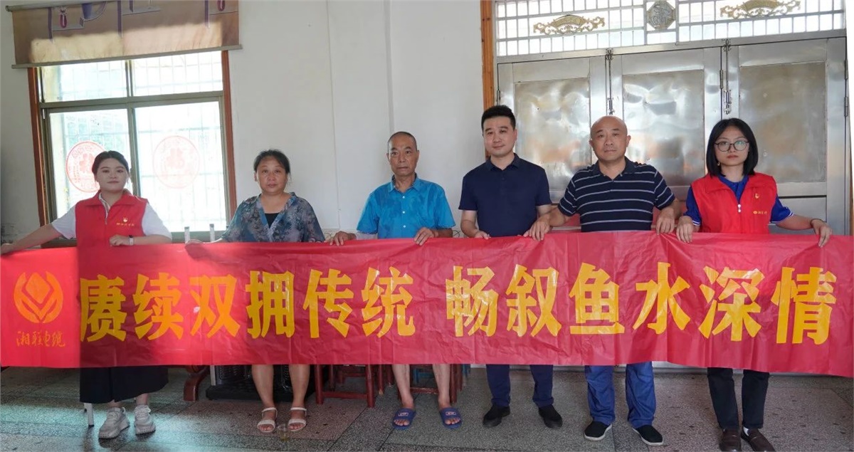 建軍節(jié) | 湘聯(lián)電纜開展走訪慰問退役軍人活動！